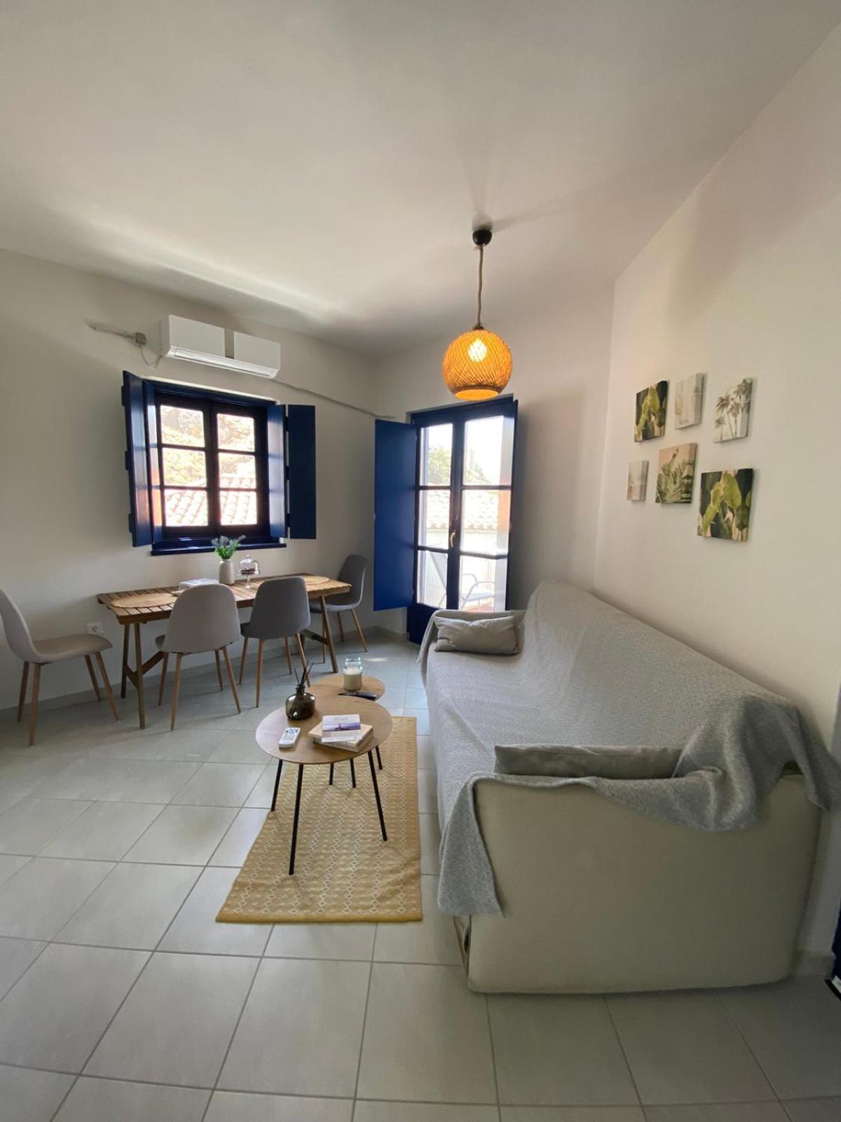 Oros Eros Apartment Hydra  Room photo